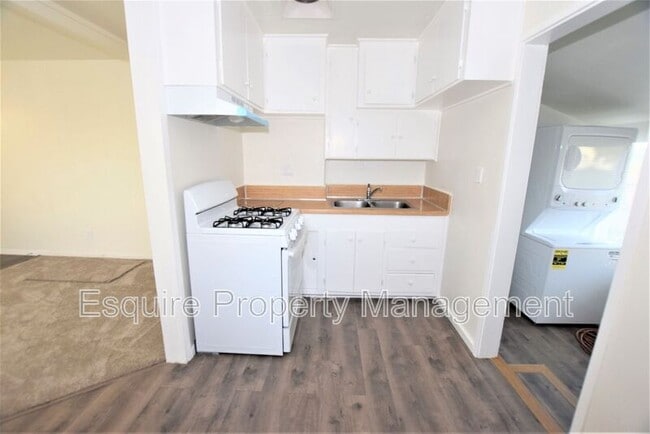 Photo - 10745 Ternez Dr