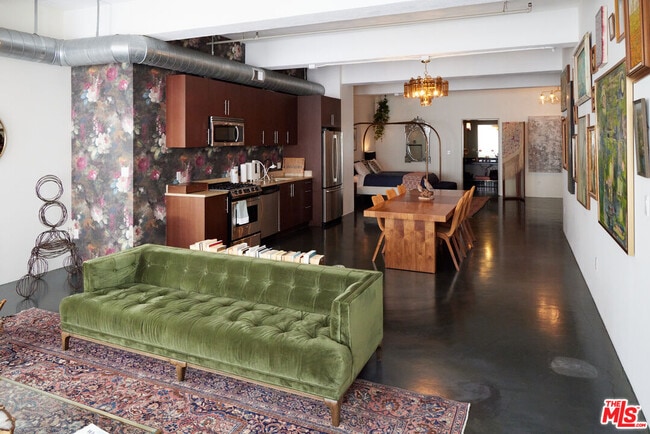 Photo - 849 S Broadway Unit 906