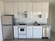 Full kitchen with dishwasher - 3636 Ethan Allen Ave Unit 3638