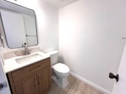 Photo - Stunning 2 Bedroom located in Irvine. House