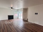 Photo - 2119 Garnet Ave Condo