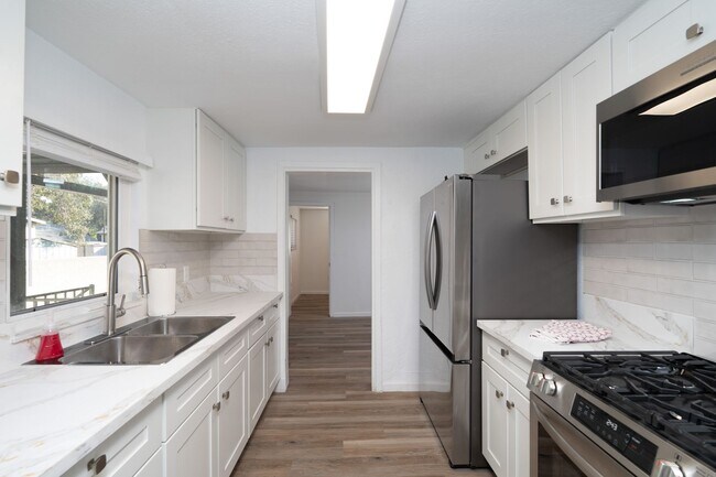 Photo - 471West Unit 471