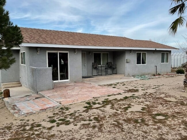 Building Photo - 32322 Amber Rd