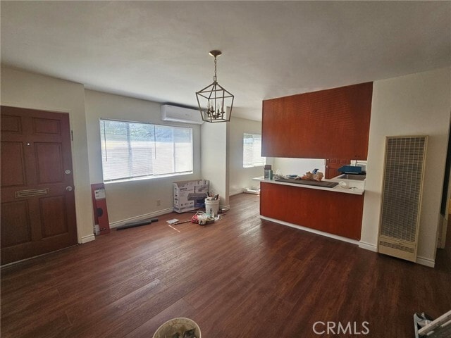Building Photo - 1214 E Broadway Unit C