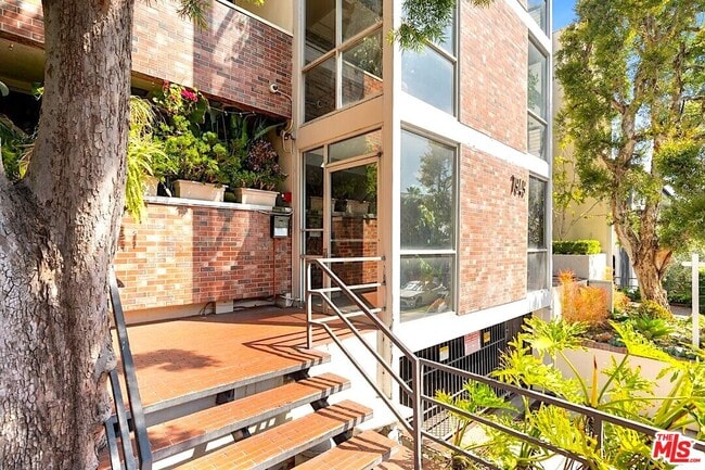 Photo - 7949 Selma Ave Unit 12