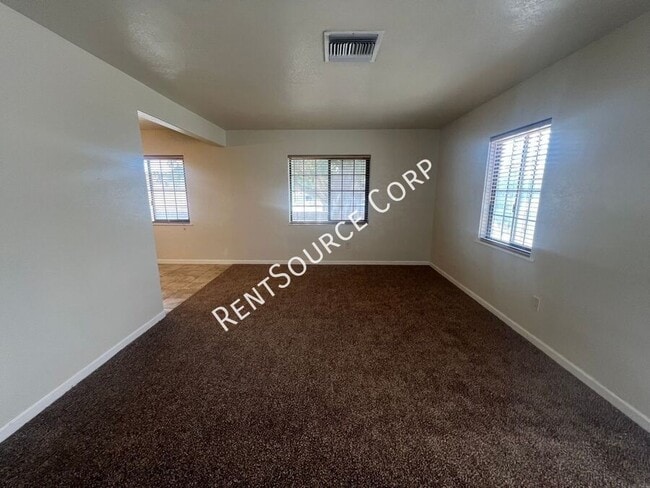Photo - 36854 Hayward Ave