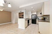 Photo - 101 E Cypress Ave