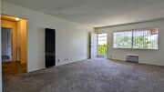 Photo - 1810 W Greenleaf Ave Unit 3