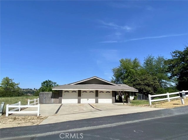 Building Photo - 2867 Shadow Canyon Dr