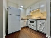 Photo - 970 Mission Dr