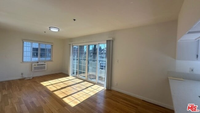 Photo - 1212 Arapahoe St Unit 301