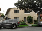 Photo - 328-330 S Doheny Dr
