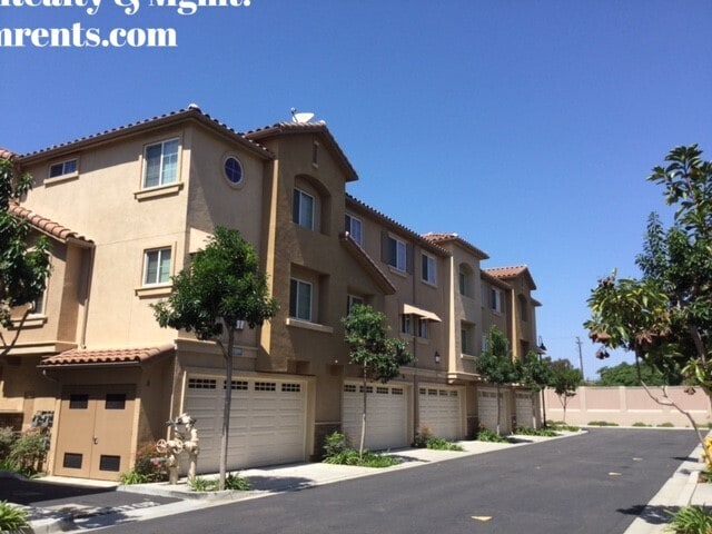 Photo - 4027 Aidan Circle