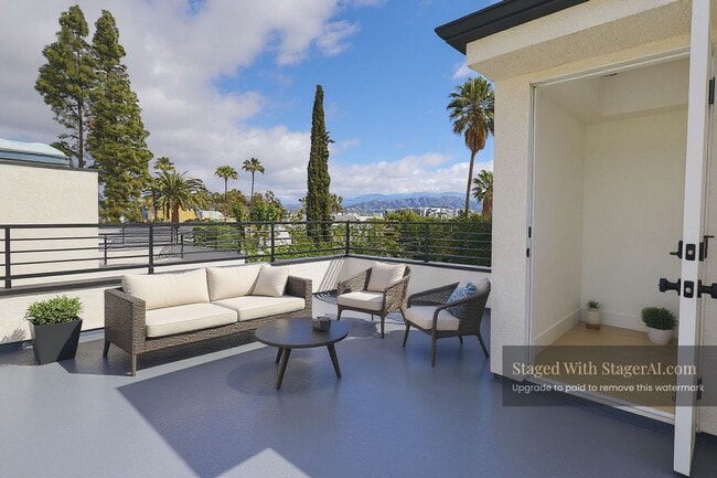 Photo - NEW CONSTRUCTION LUXURY 4 BED TOWNHOMES WITH ROOF DECKS Unit #11814 1/2