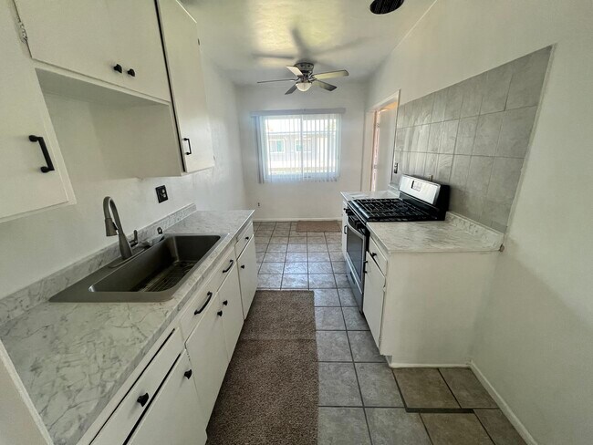 Photo - 11581 Stuart Dr