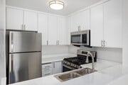 1BR, 1BA - 540SF - Kitchen - Beck Park