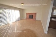 Photo - 626 Bismark Ave House