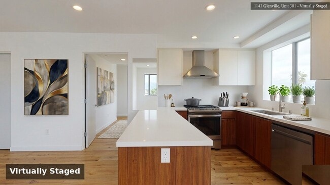 Photo - 1143 Glenville Dr Unit 501