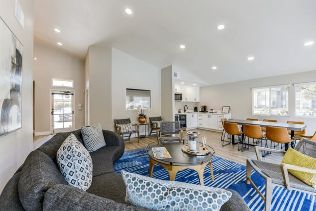 Photo - Gladstone Ridge Apartments