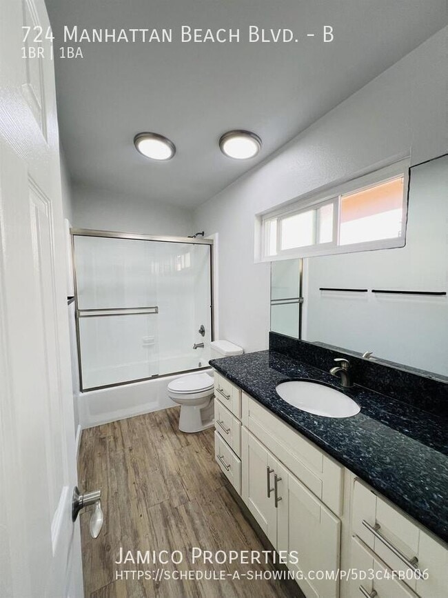Photo - 724 Manhattan Beach Blvd Unit B