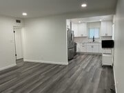 Photo - 4940 Lennox Blvd Unit A