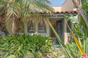Photo - 809 S Muirfield Rd House
