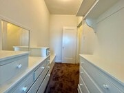 Photo - Spacious and bright Large Studio Centrally... Unit Normandie 1851  20 ACTIVE