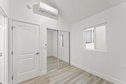 Photo - 1327 23rd St Apartment Unit E