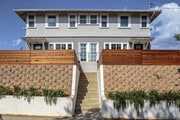 Photo - 1433 Talmadge St Apartment Unit 1435 Talmadge St