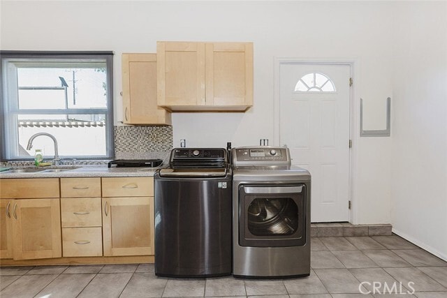 Photo - 624 Hawthorne St Unit B