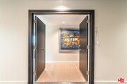 Photo - 818 N Doheny Dr Condo Unit 607