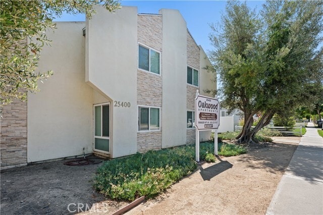 Photo - 25400 Oak St Townhome