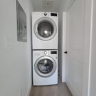 Photo - 8151 Hazeltine Ave