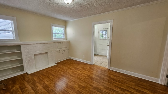 Photo - 3703 Monon St Apartment