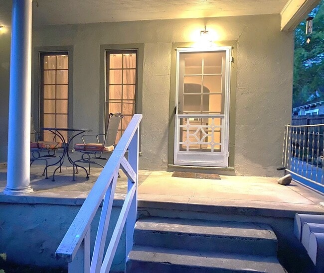 Photo - 1355 E Elizabeth St