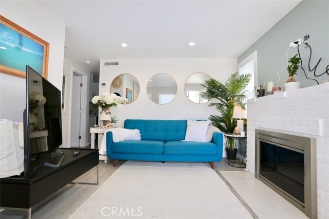 Building Photo - 662 S Coast Hwy Unit C