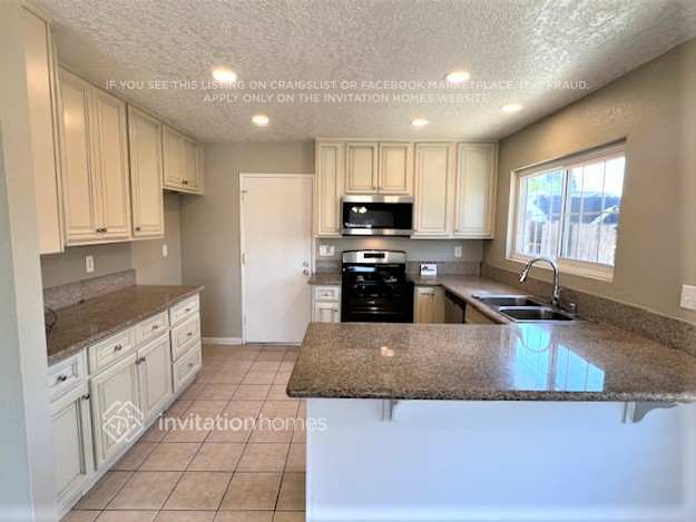 Photo - 6864 Cucamonga St