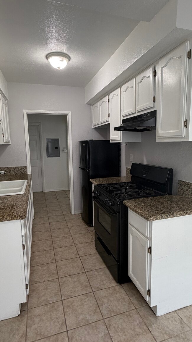 Photo - 5169 Pickford St Unit 5169