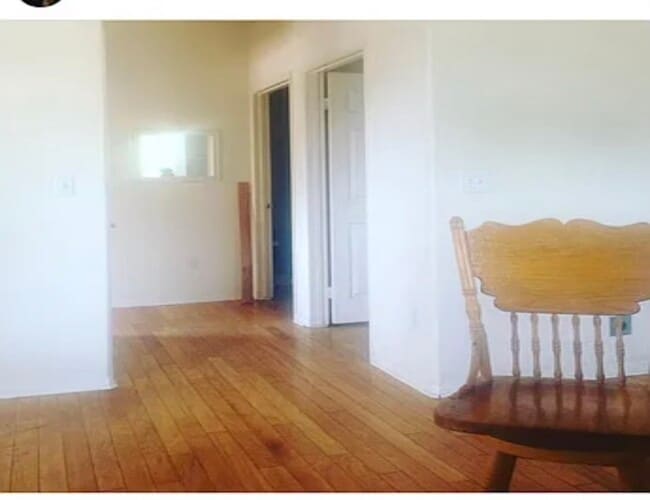 Building Photo - 8960 Camellia Ct