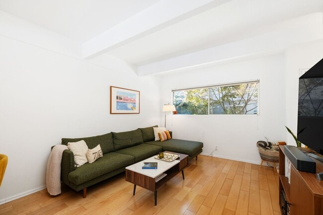 Photo - 4040 Grand View Blvd