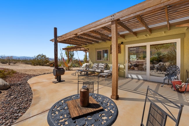 Photo - 67939 Sullivan Rd