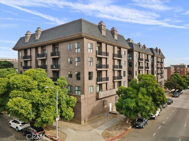 Building Photo - 8811 Burton Way Unit 318 Rental