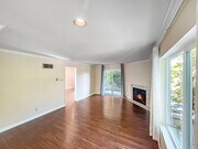 Photo - Modern Second-Story 2B/2BA in the Heart of... House
