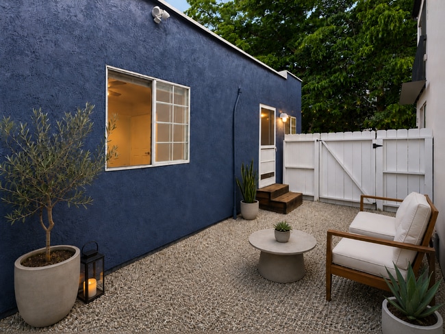 Building Photo - 1210 Manzanita St Unit 1210 Manzanita