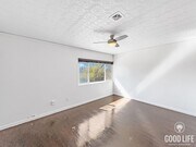 Photo - Beautiful 2B/1.5BA Condo For Rent In Unive...