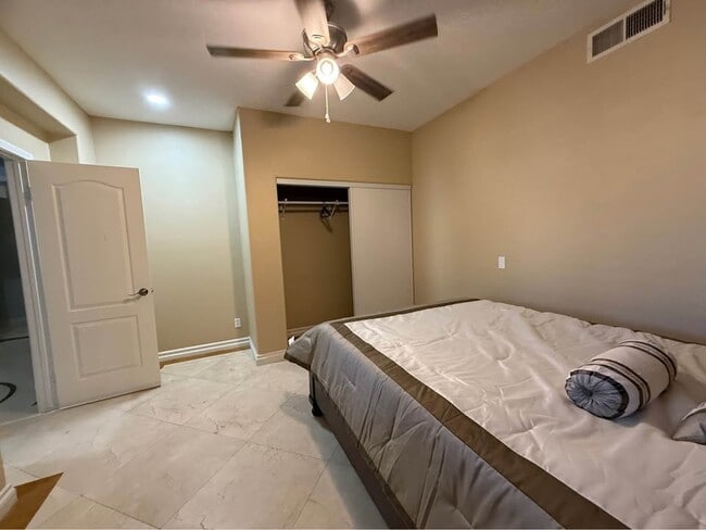 Photo - 1411 Scenic Ct