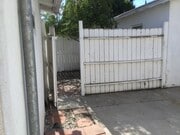 Photo - 20957 Community St