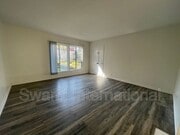 Photo - 622 1/2 E 97th Unit 1