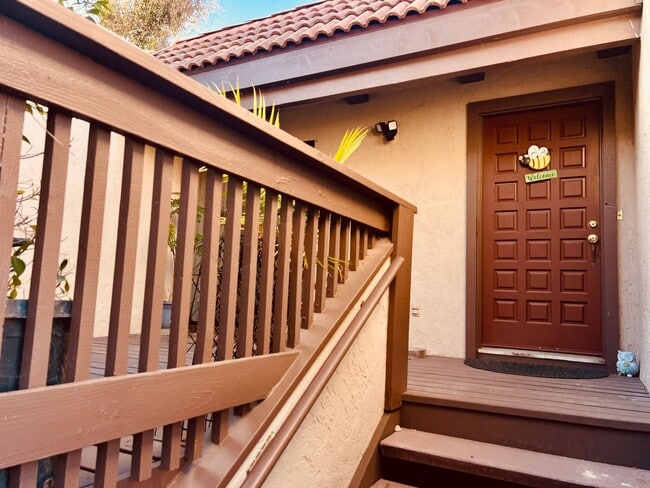 Photo - 6644 Reservoir Ln