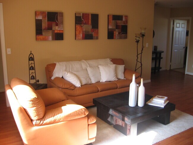 Photo - 13801 Hoyt St